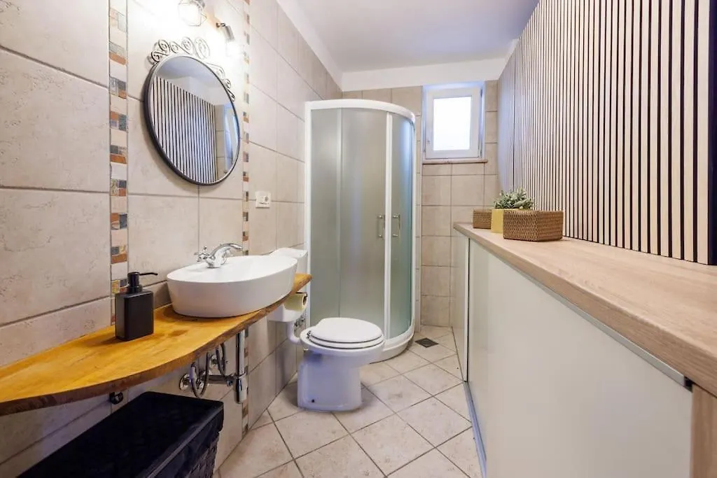 Luxe Blue Apartment Smrika Croatia
